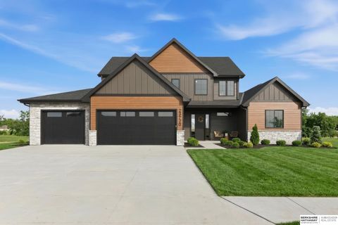 Photo of 23720 Mary Jo Lane, Waterloo, NE 68069 (MLS # 22604331)