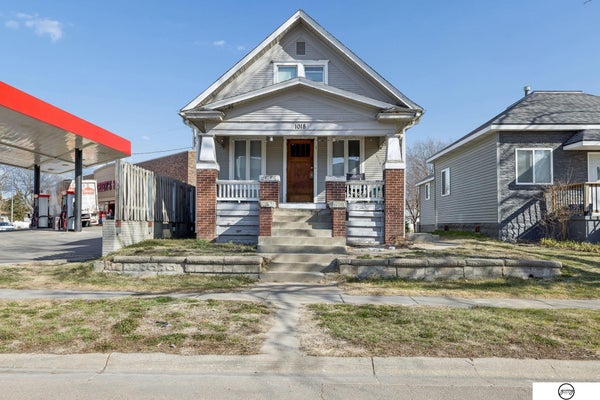 1018 CHARLESTON ST, LINCOLN, NE 68508 - Image 694839d45ff2f64bb7cfb7df92e94ecc/1388195399