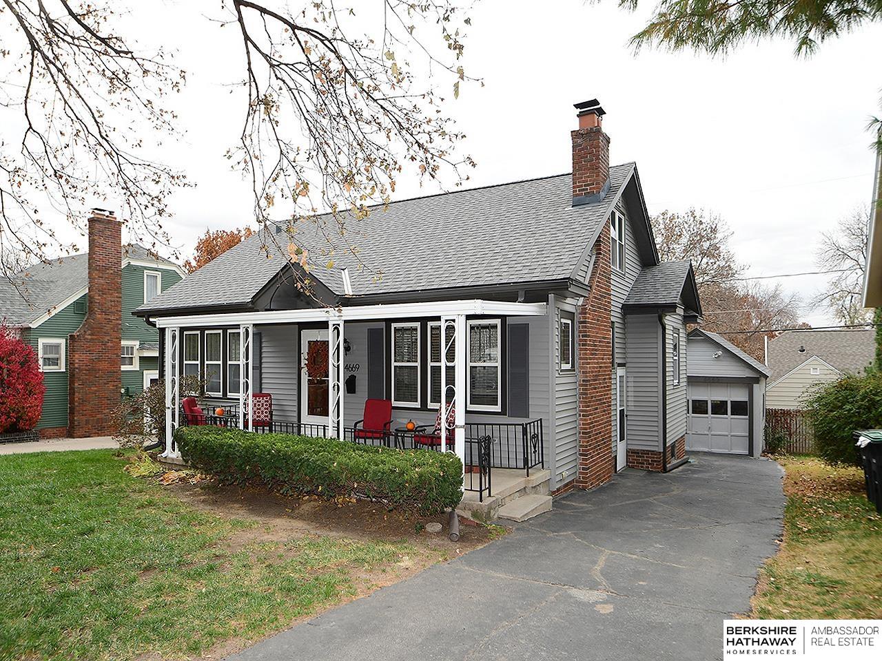 Omaha, Nebraska 68106, United States, 3 Bedrooms Bedrooms, ,2 BathroomsBathrooms,Residential,Active,245620