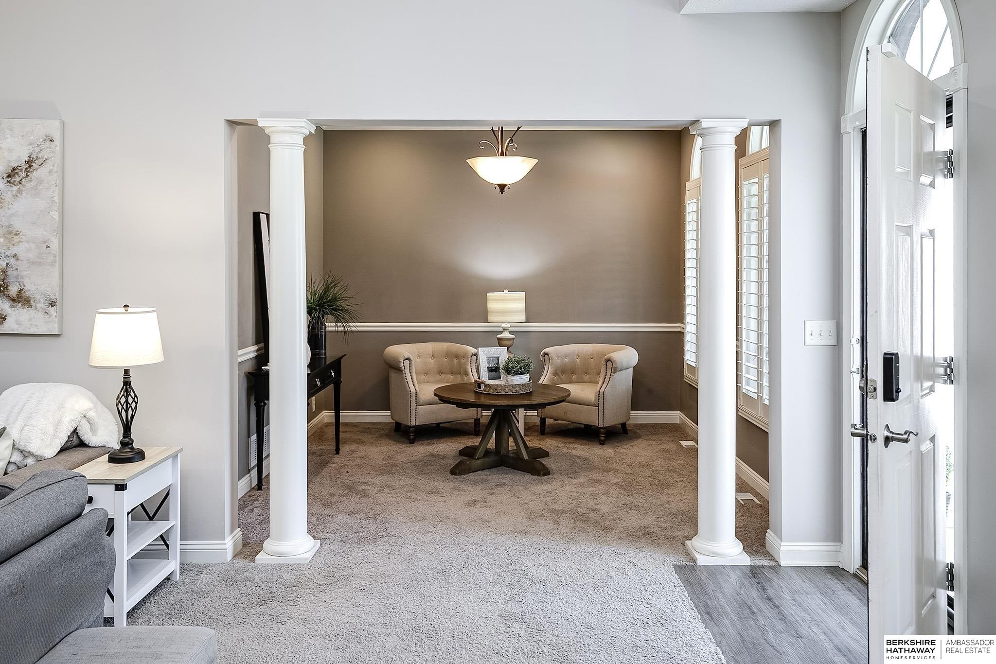 Omaha, Nebraska 68116, United States, 5 Bedrooms Bedrooms, ,4 BathroomsBathrooms,Residential,Active,191297