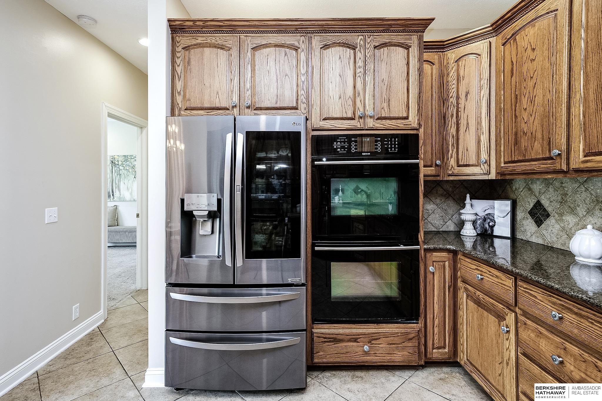 Omaha, Nebraska 68116, United States, 5 Bedrooms Bedrooms, ,4 BathroomsBathrooms,Residential,Active,191297