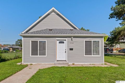 Photo of 3509 N 29th Street, Omaha, NE 68111 (MLS # 22615270)