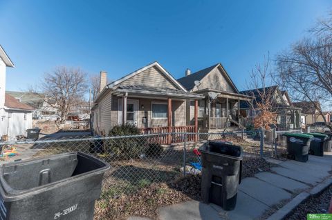 Photo of 2544 Rees Street, Omaha, NE 68105 (MLS # 22601815)