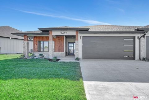 Photo of 9428 S 87th Street, Lincoln, NE 68526 (MLS # 22603997)