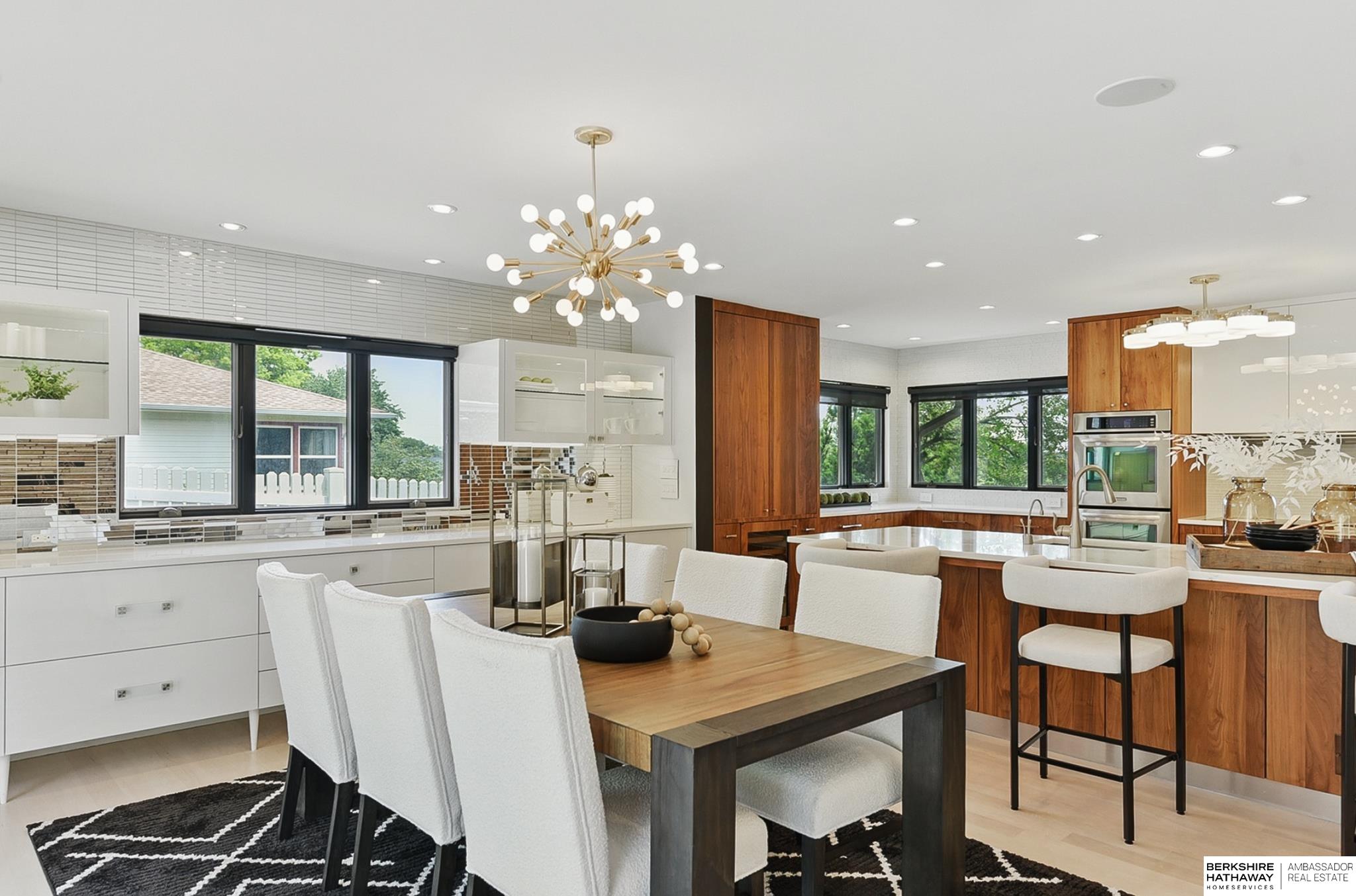 Omaha, Nebraska 68124, United States, 3 Bedrooms Bedrooms, ,3 BathroomsBathrooms,Residential,Pending,141426