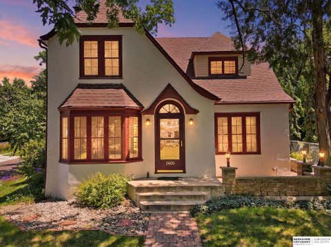 Photo of 2400 Bradfield Drive, Lincoln, NE 68502 (MLS # 22619278)