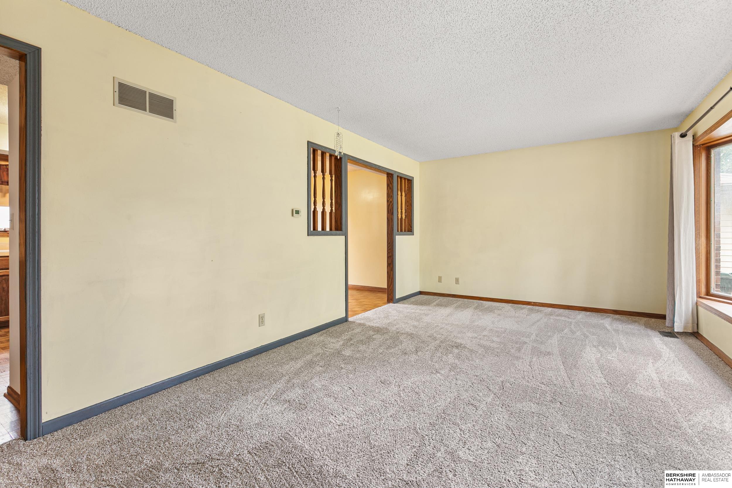 Lincoln, Nebraska 68507, United States, 3 Bedrooms Bedrooms, ,3 BathroomsBathrooms,Residential,Active,159095