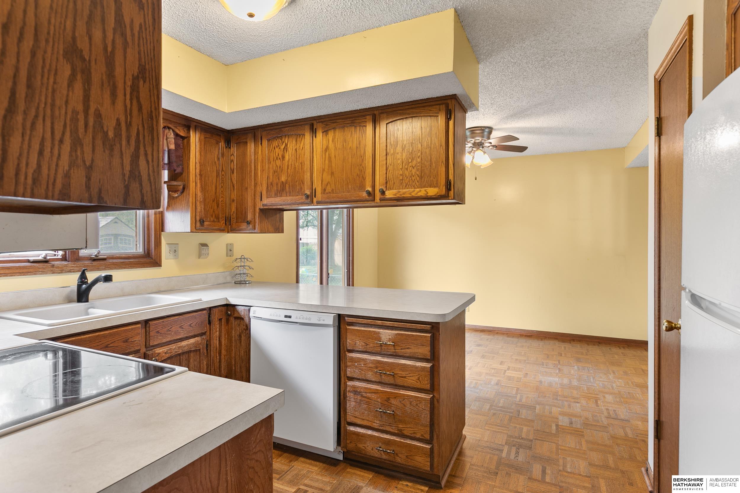 Lincoln, Nebraska 68507, United States, 3 Bedrooms Bedrooms, ,3 BathroomsBathrooms,Residential,Active,159095