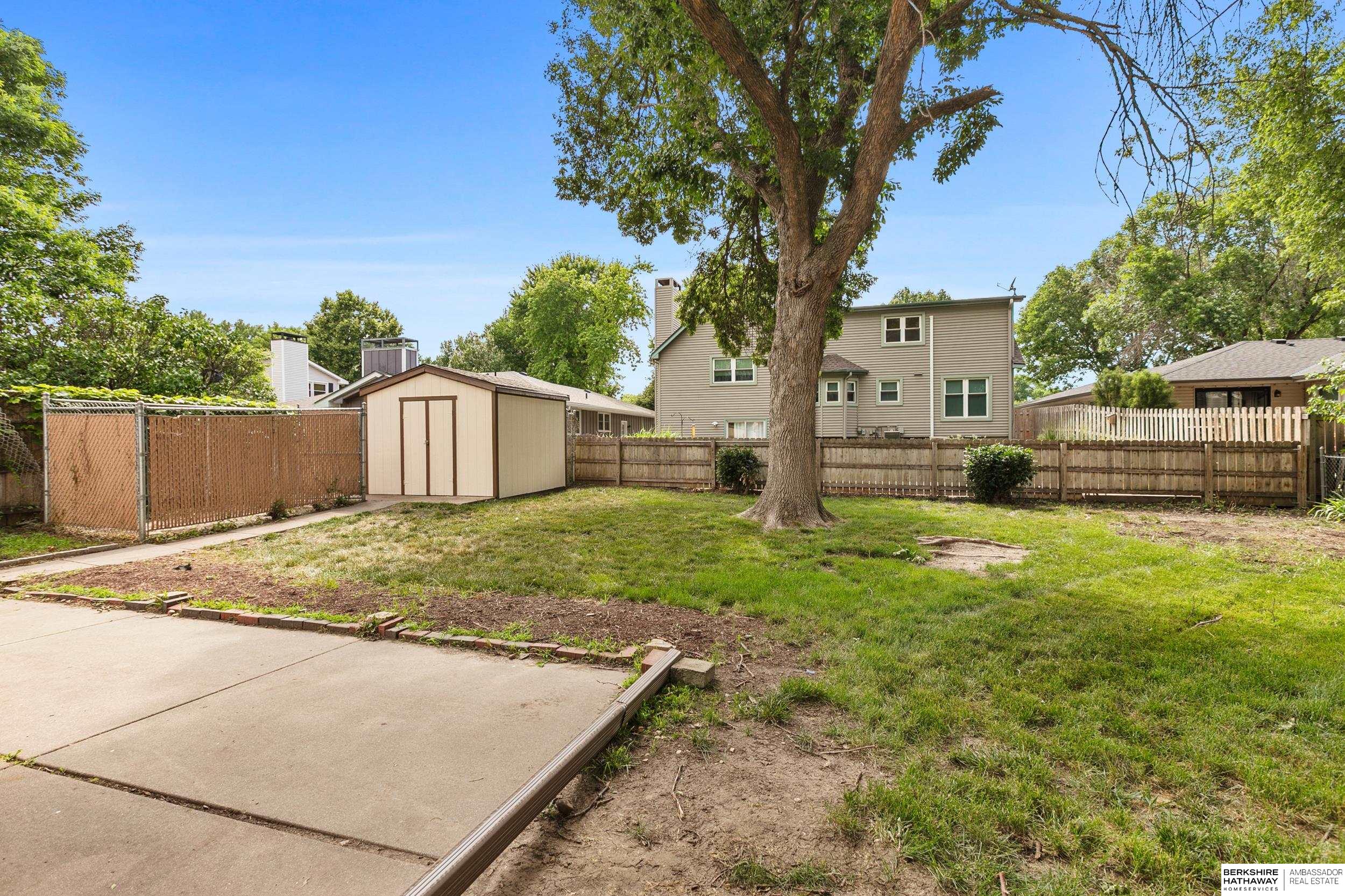 Lincoln, Nebraska 68507, United States, 3 Bedrooms Bedrooms, ,3 BathroomsBathrooms,Residential,Active,159095