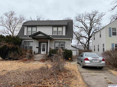 Photo of 1316 N 53 Street, Omaha, NE 68132 (MLS # 22603293)