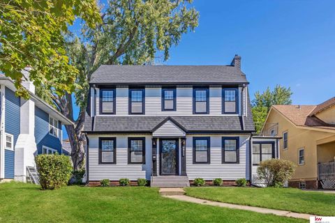 Photo of 6811 Minne Lusa Boulevard, Omaha, NE 68112 (MLS # 22529381)