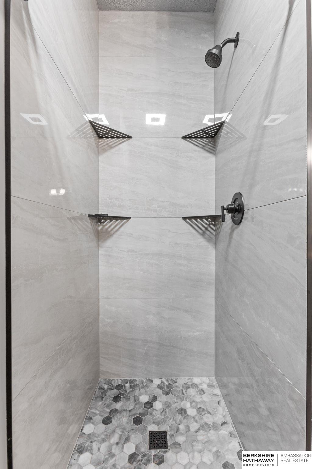 Papillion, Nebraska 68133, United States, 4 Bedrooms Bedrooms, ,3 BathroomsBathrooms,Residential,Active,249282