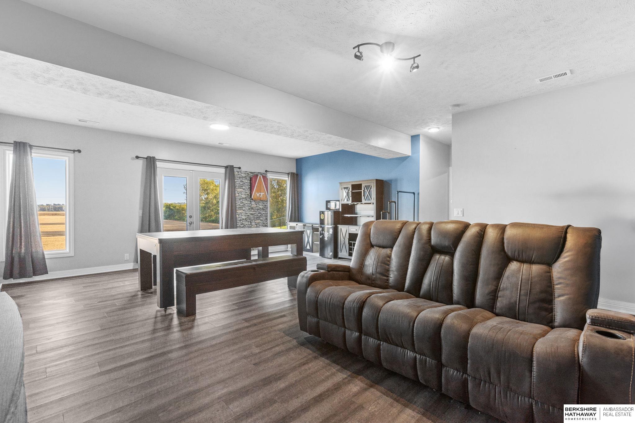 Papillion, Nebraska 68133, United States, 4 Bedrooms Bedrooms, ,3 BathroomsBathrooms,Residential,Active,249282