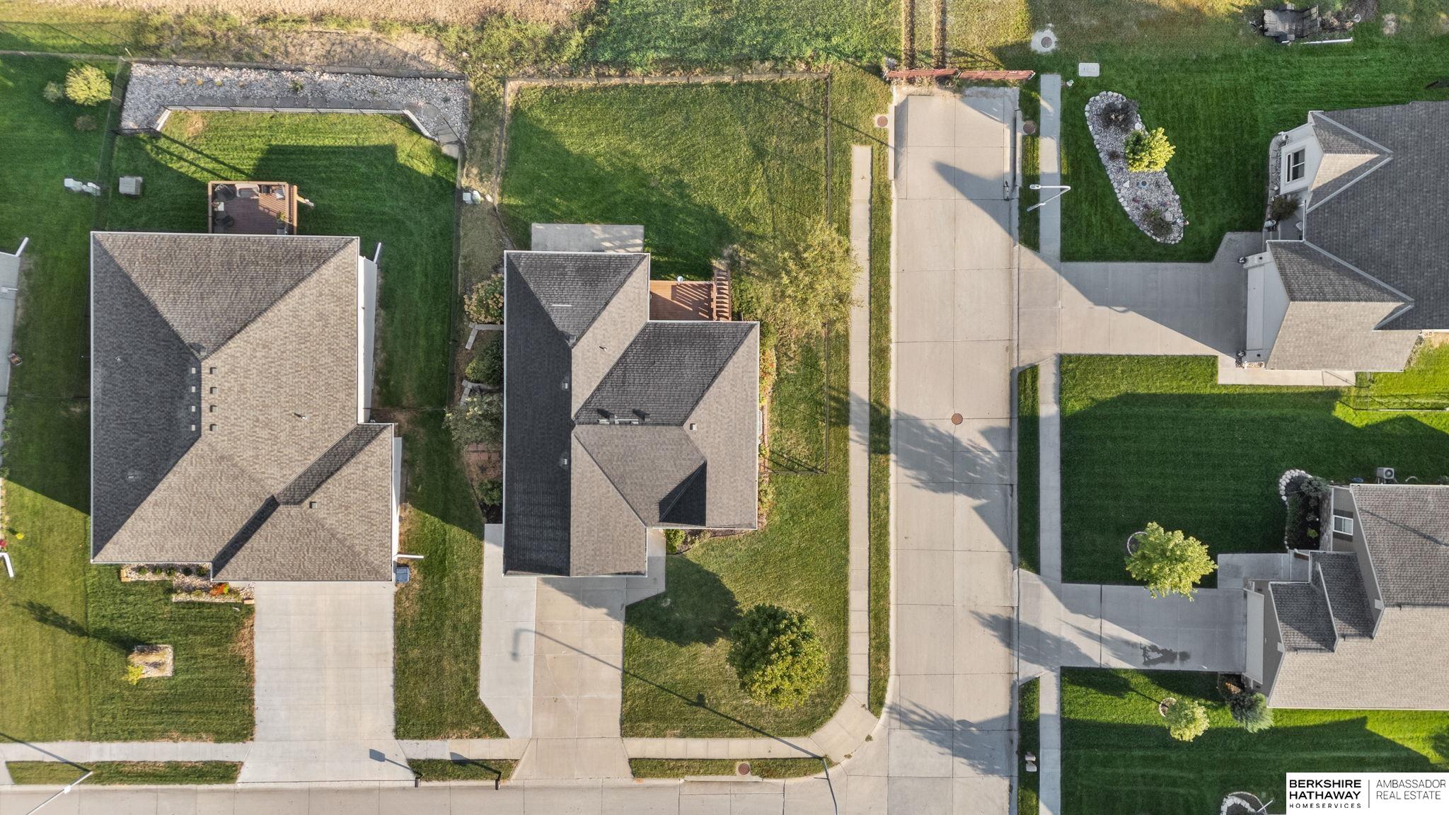 Papillion, Nebraska 68133, United States, 4 Bedrooms Bedrooms, ,3 BathroomsBathrooms,Residential,Active,249282