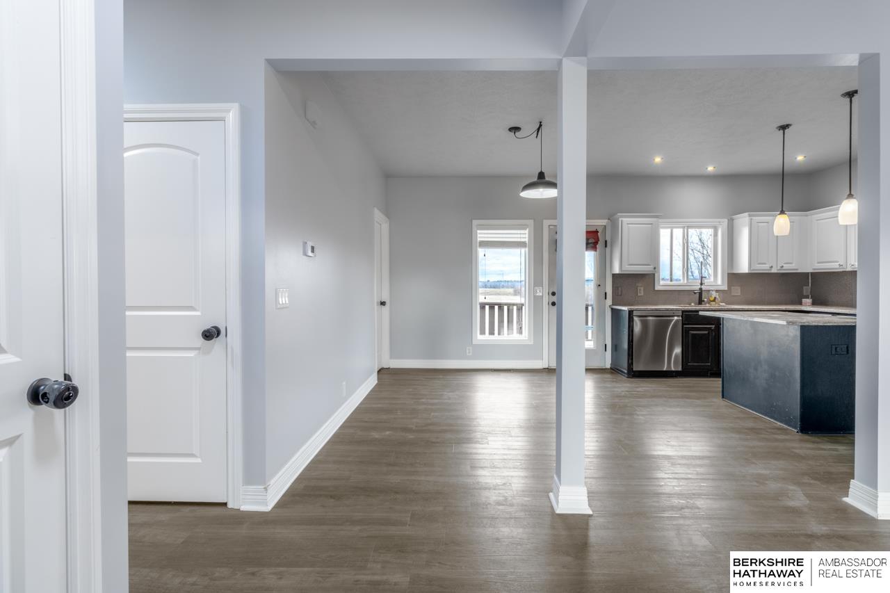 Papillion, Nebraska 68133, United States, 4 Bedrooms Bedrooms, ,3 BathroomsBathrooms,Residential,Active,249282