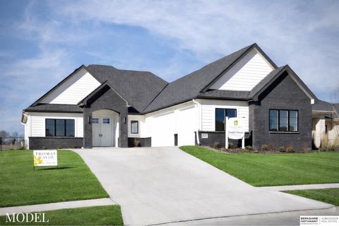 Photo of 3016 S 209th Court, Elkhorn, NE 68022 (MLS # 22604714)