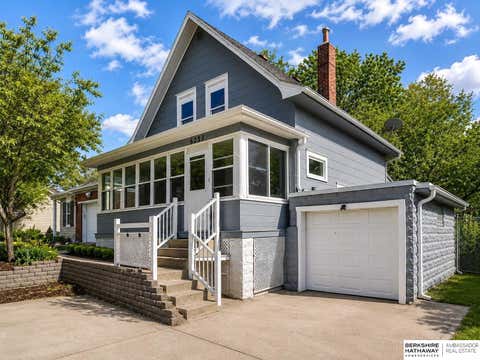Photo of 6233 Pacific Street, Omaha, NE 68106 (MLS # 22619102)