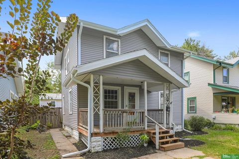 Photo of 3204 Fontenelle Boulevard, Omaha, NE 68104 (MLS # 22523706)