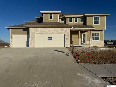 Photo of 6013 S 214th Street, Elkhorn, NE 68022 (MLS # 22532348)