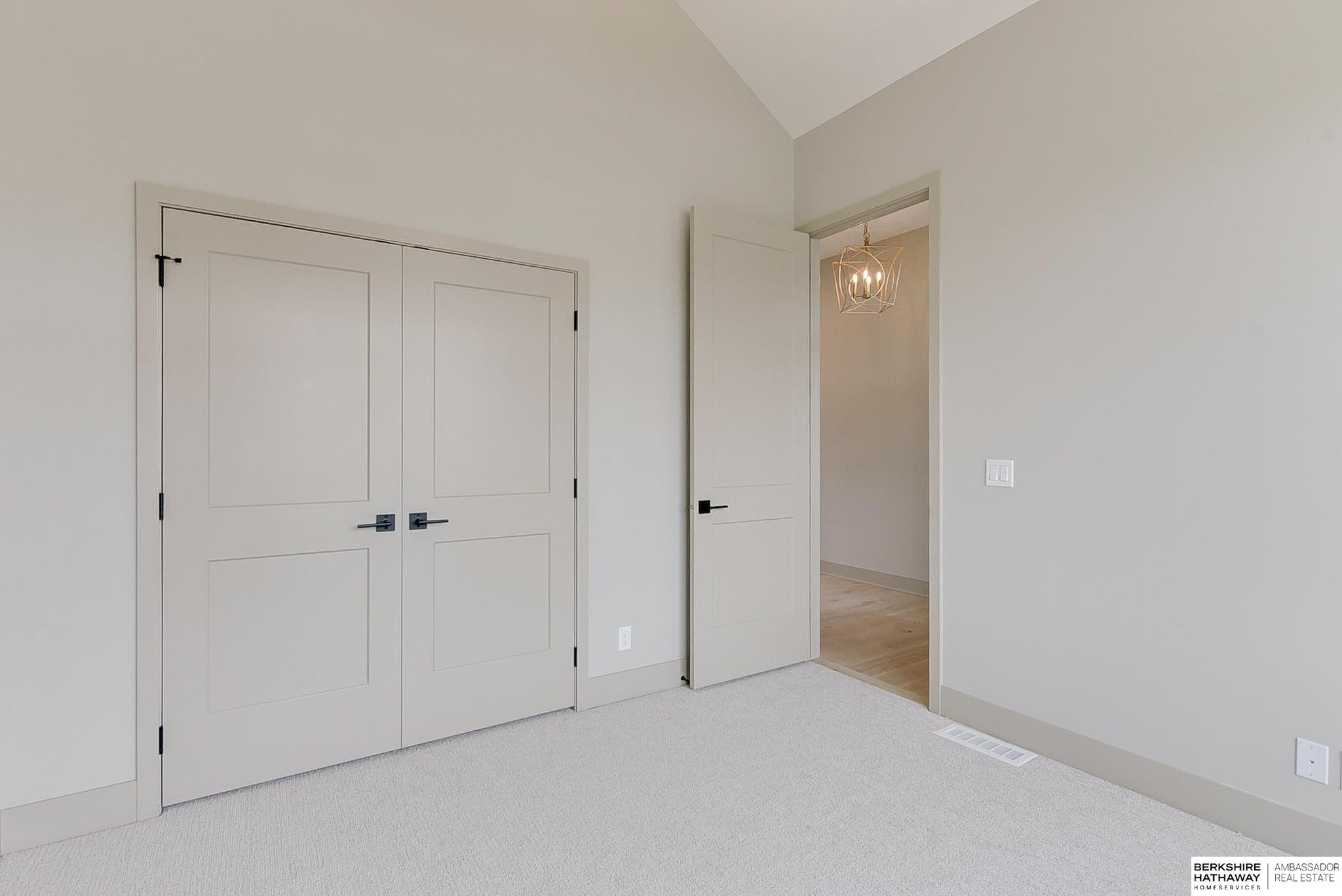 Omaha, Nebraska 68137, United States, 4 Bedrooms Bedrooms, ,3 BathroomsBathrooms,Residential,Active,139483