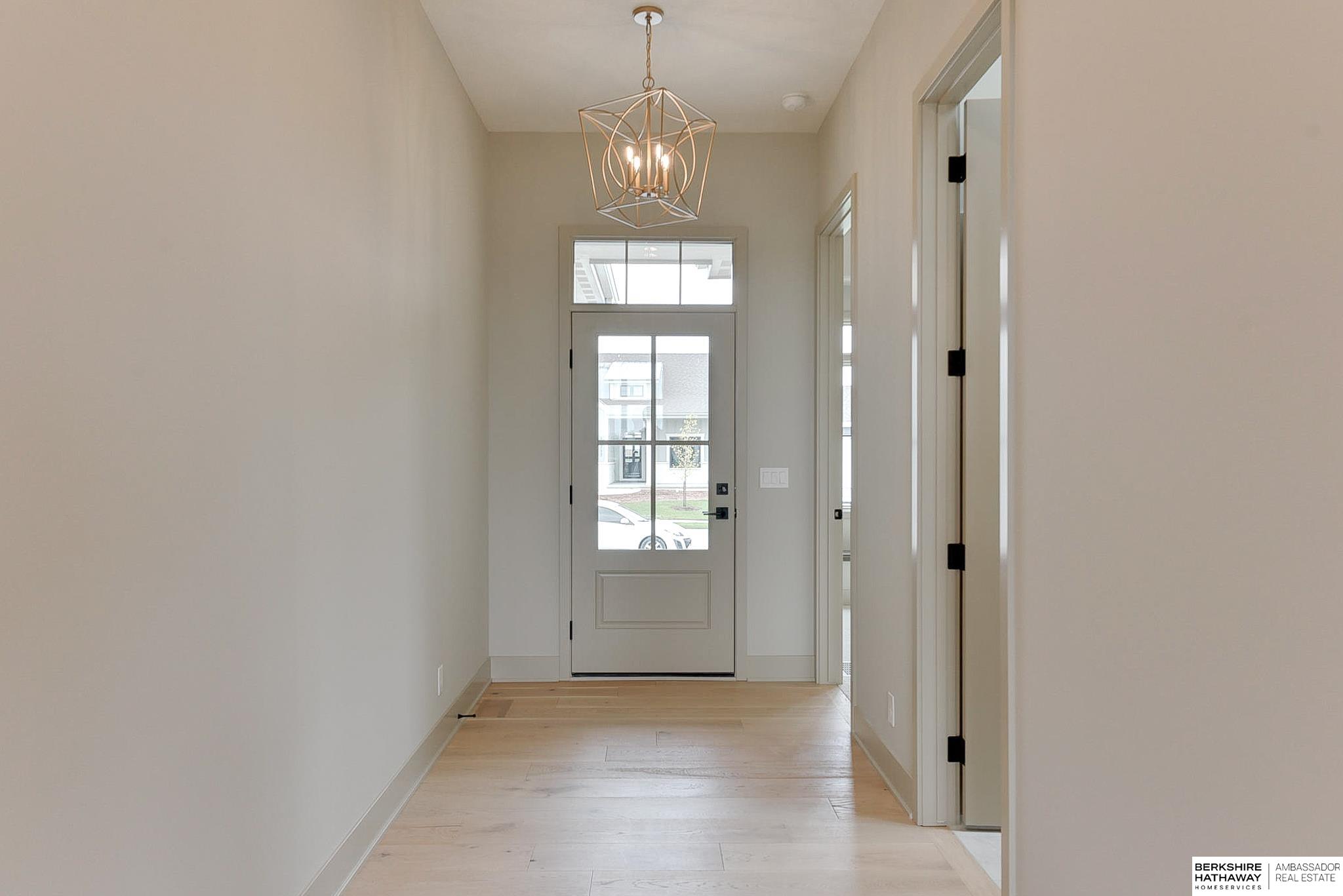 Omaha, Nebraska 68137, United States, 4 Bedrooms Bedrooms, ,3 BathroomsBathrooms,Residential,Active,139483