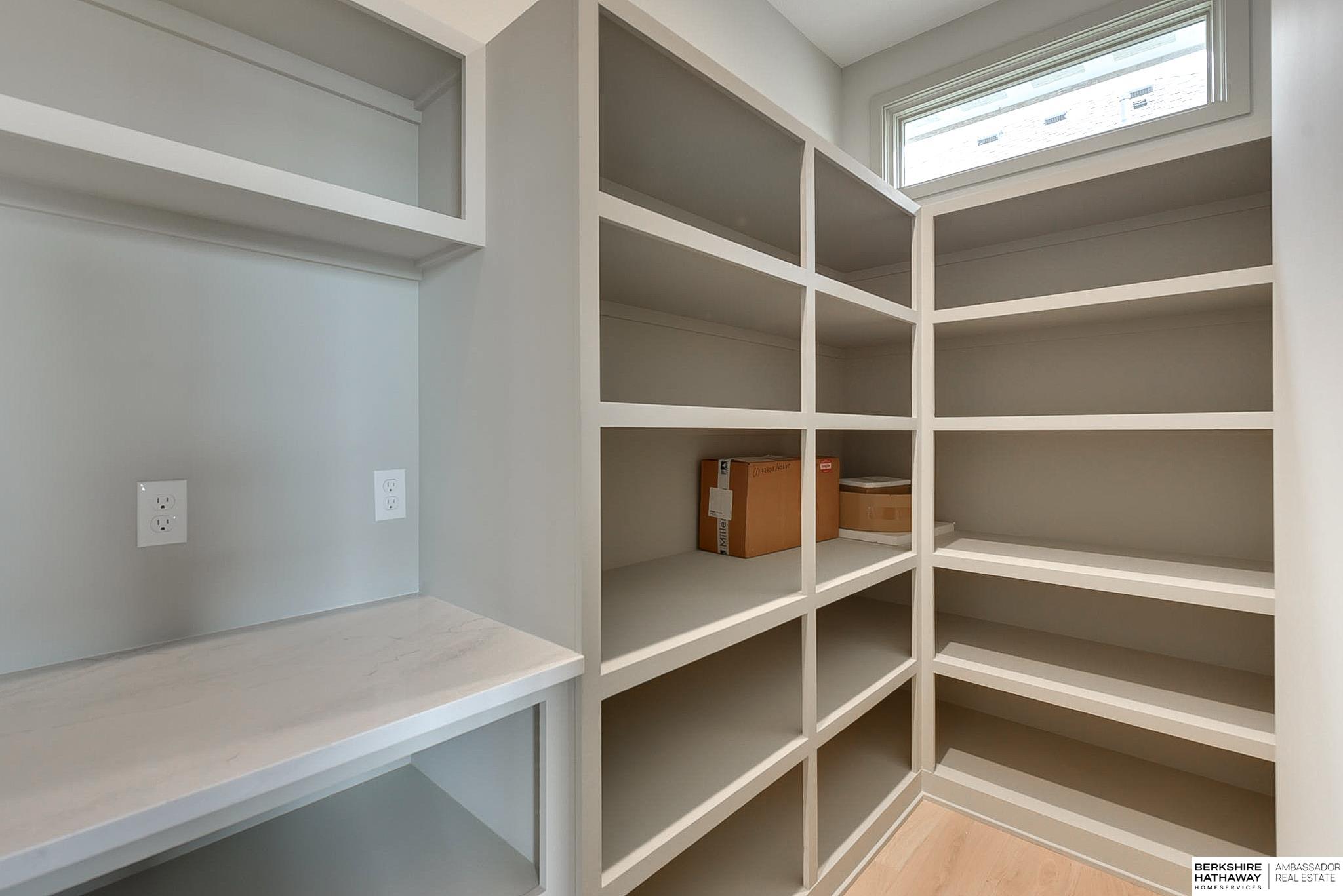 Omaha, Nebraska 68137, United States, 4 Bedrooms Bedrooms, ,3 BathroomsBathrooms,Residential,Active,139483