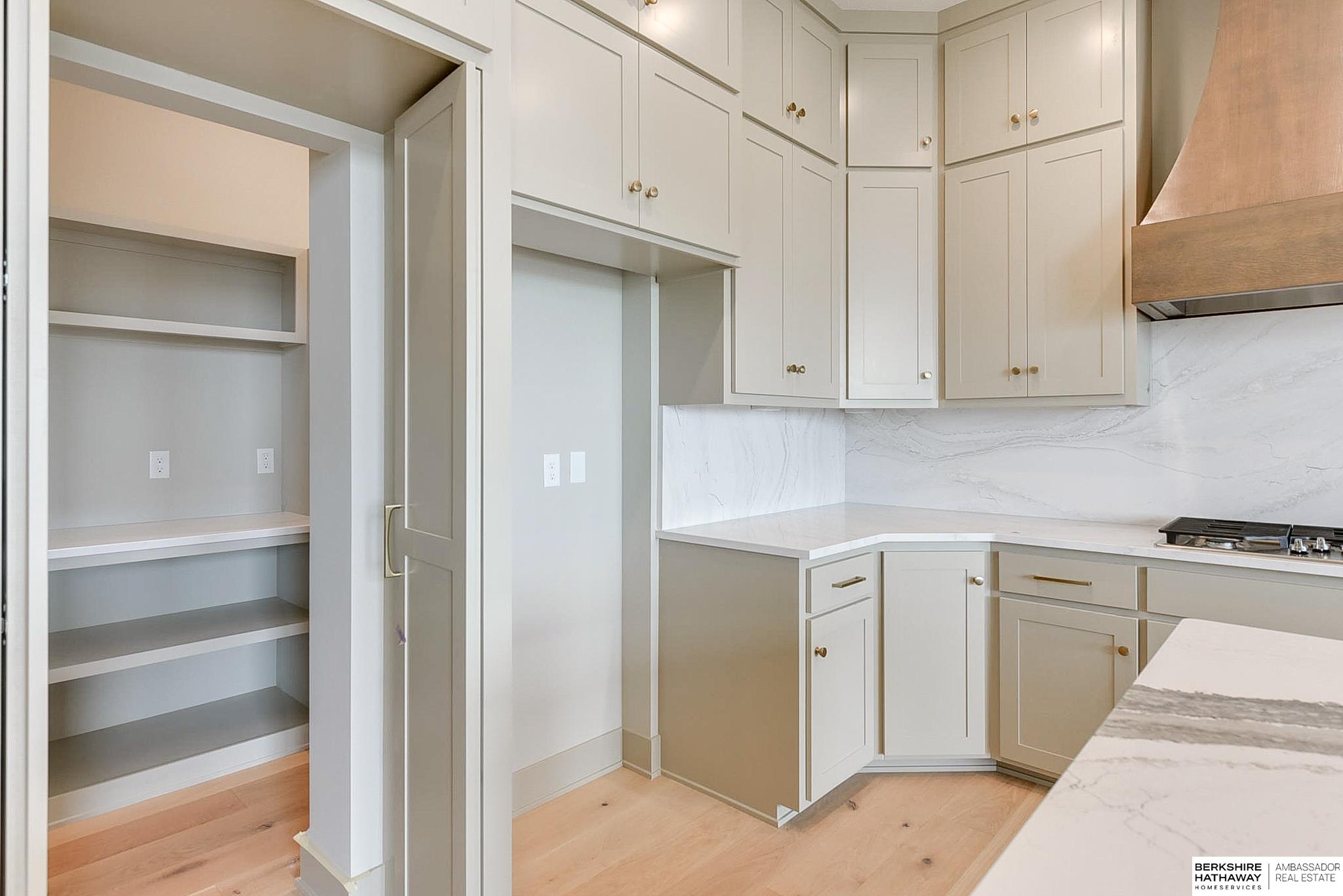 Omaha, Nebraska 68137, United States, 4 Bedrooms Bedrooms, ,3 BathroomsBathrooms,Residential,Active,139483