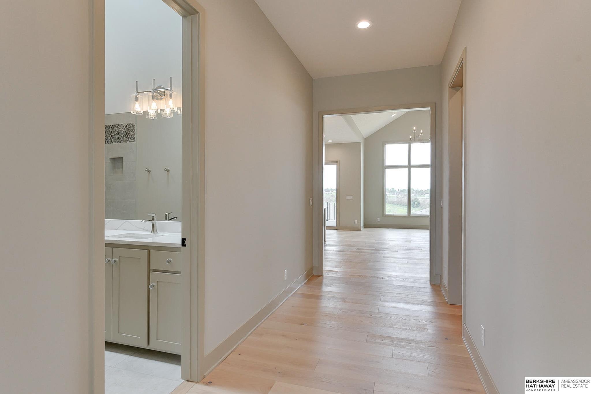 Omaha, Nebraska 68137, United States, 4 Bedrooms Bedrooms, ,3 BathroomsBathrooms,Residential,Active,139483