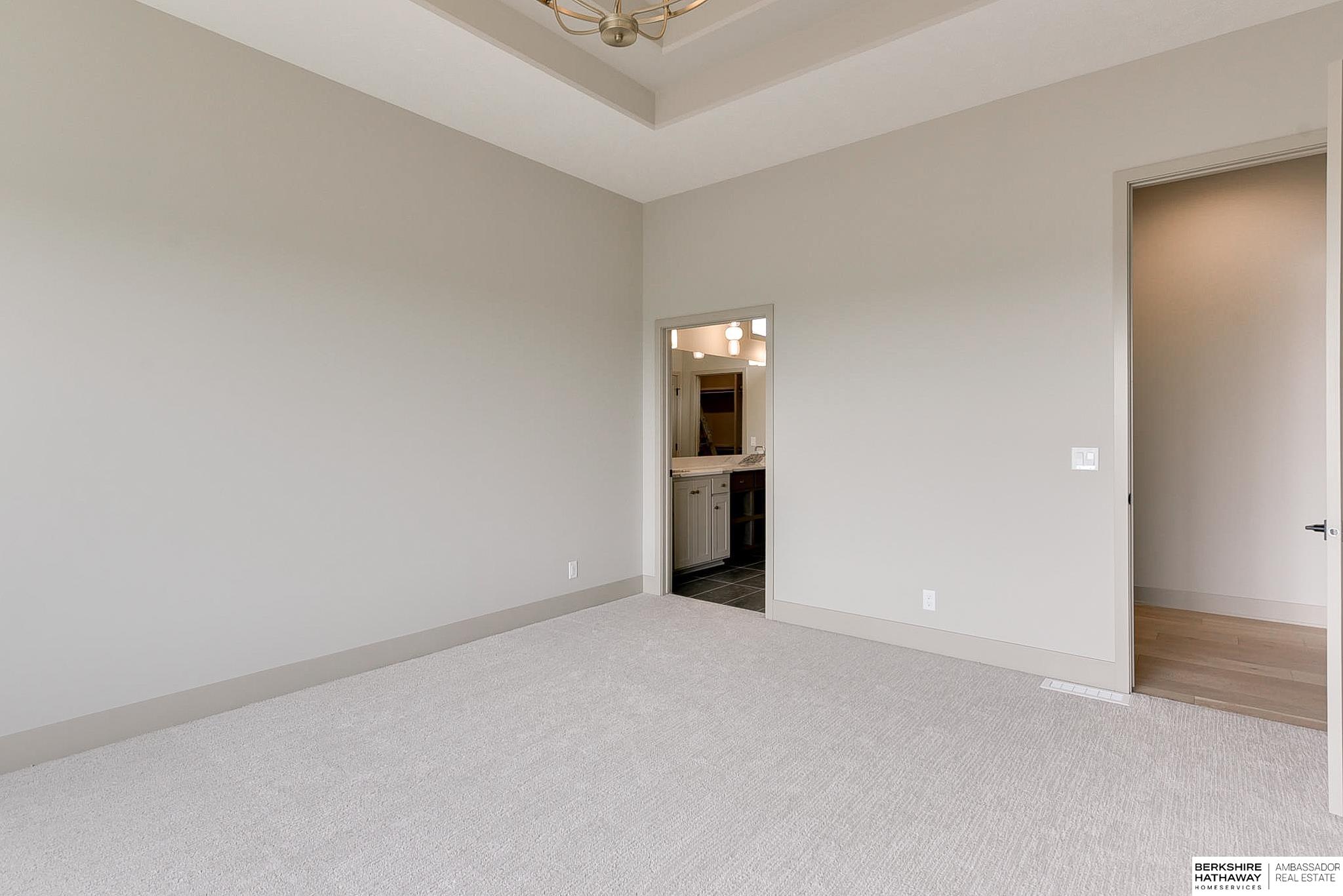 Omaha, Nebraska 68137, United States, 4 Bedrooms Bedrooms, ,3 BathroomsBathrooms,Residential,Active,139483