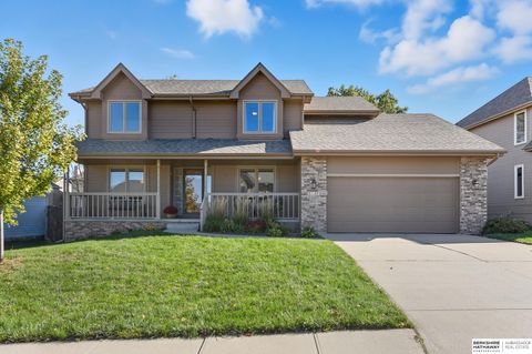 Photo of 5127 N 135th Avenue, Omaha, NE 68164 (MLS # 22529820) Photo of 5127 N 135th Avenue, Omaha, NE 68164 (MLS # 22529820)