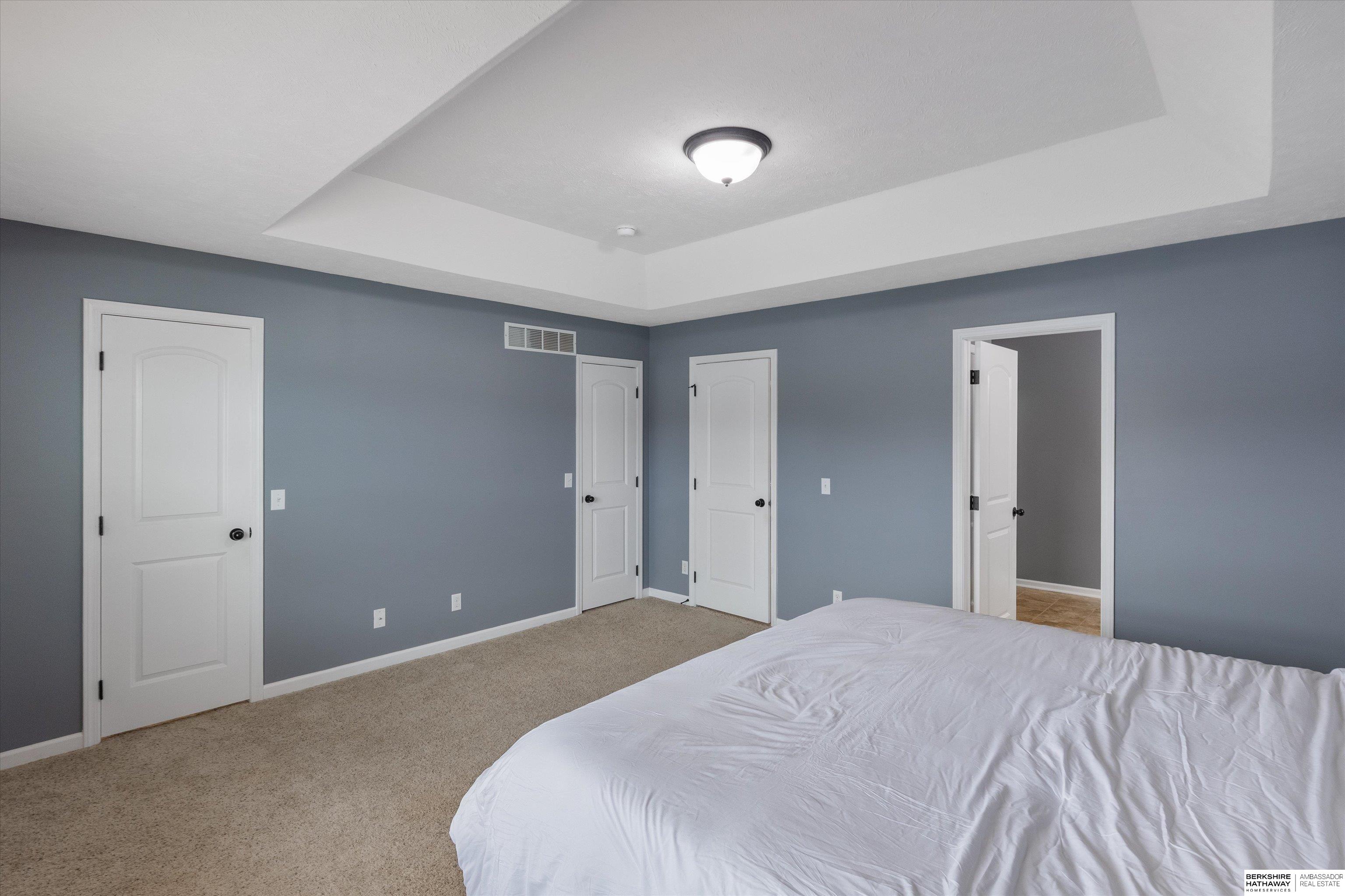 Papillion, Nebraska 68046, United States, 4 Bedrooms Bedrooms, ,3 BathroomsBathrooms,Residential,Active,202985