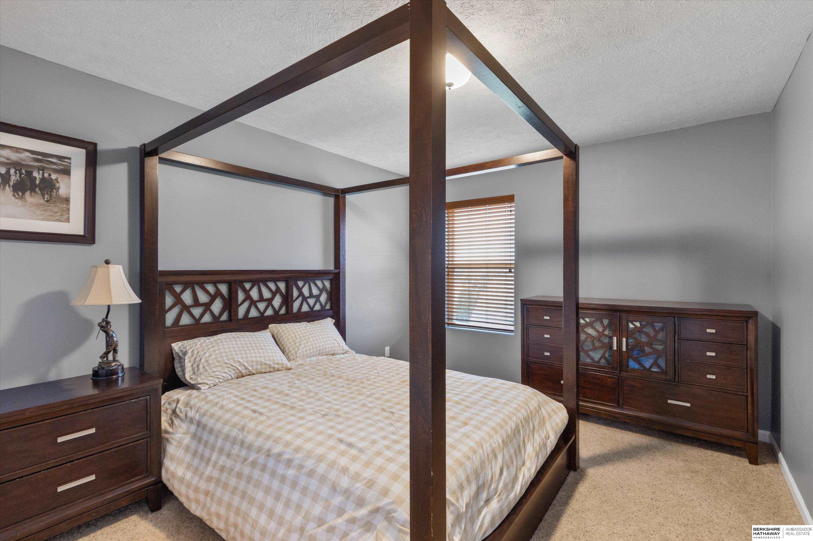 Papillion, Nebraska 68046, United States, 4 Bedrooms Bedrooms, ,3 BathroomsBathrooms,Residential,Active,202985