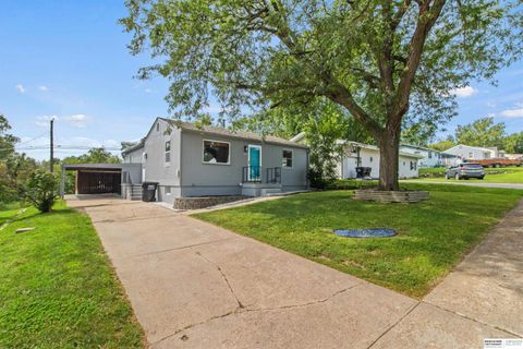 Photo of 1615 Valley Street, Plattsmouth, NE 68048 (MLS # 22534363)