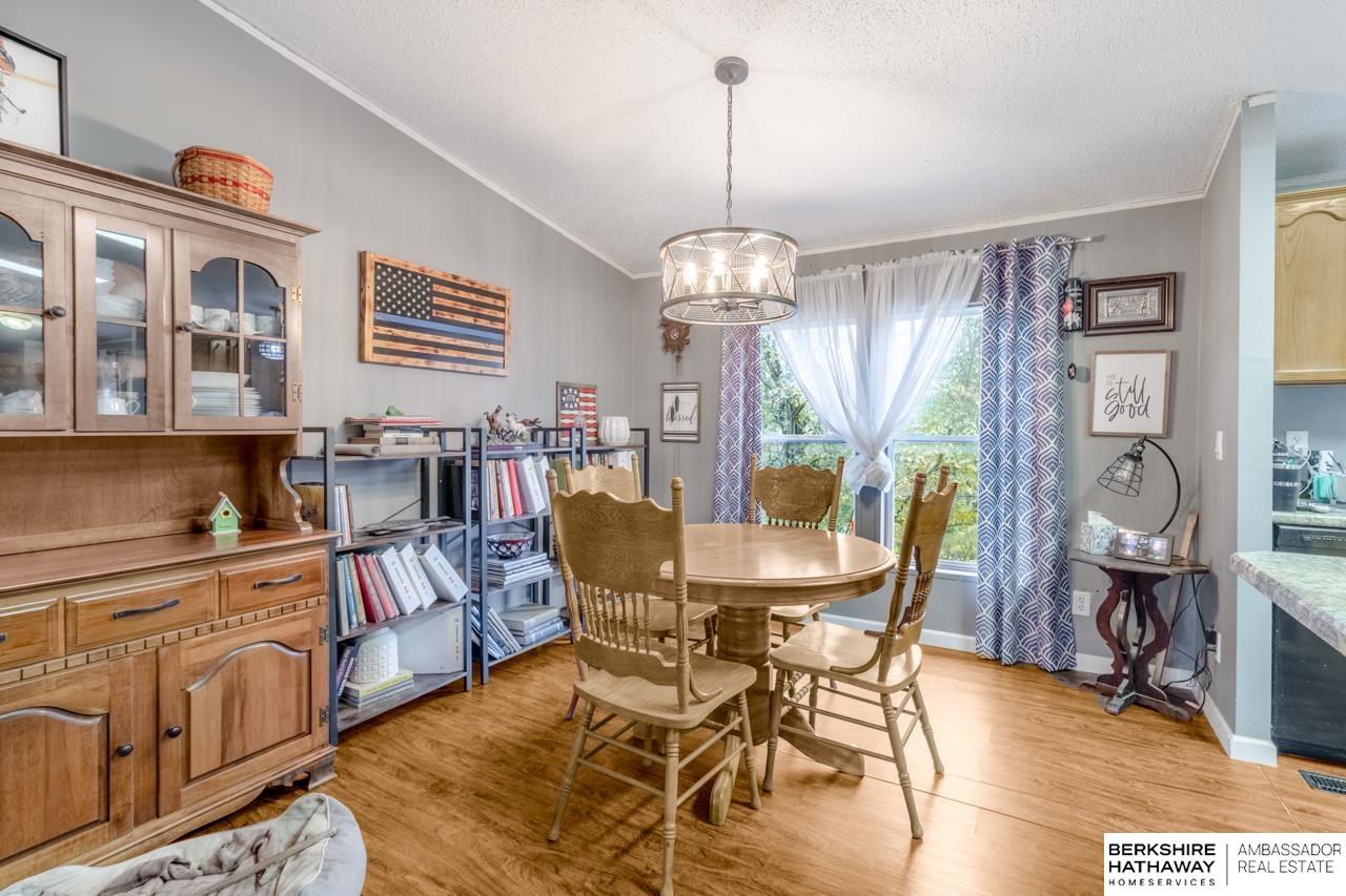 Plattsmouth, Nebraska 68048, United States, 4 Bedrooms Bedrooms, ,2 BathroomsBathrooms,Residential,Pending,245997