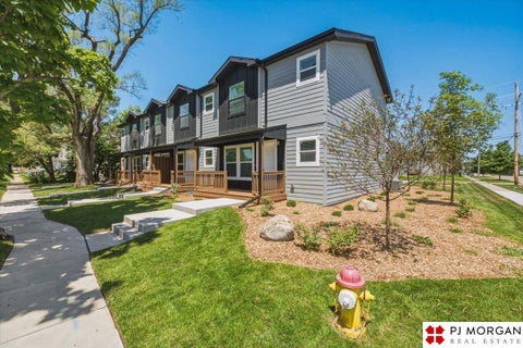 Photo of 2504 Corby Street, Omaha, NE 68111 (MLS # 22616705)