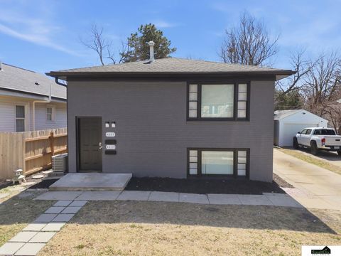Photo of 4027 F Street, Lincoln, NE 68510 (MLS # 22607953)