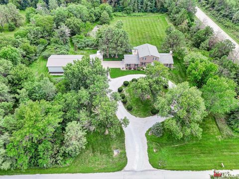 Photo of 2601 W Ridgewood Boulevard, Lincoln, NE 68523 (MLS # 22533530)