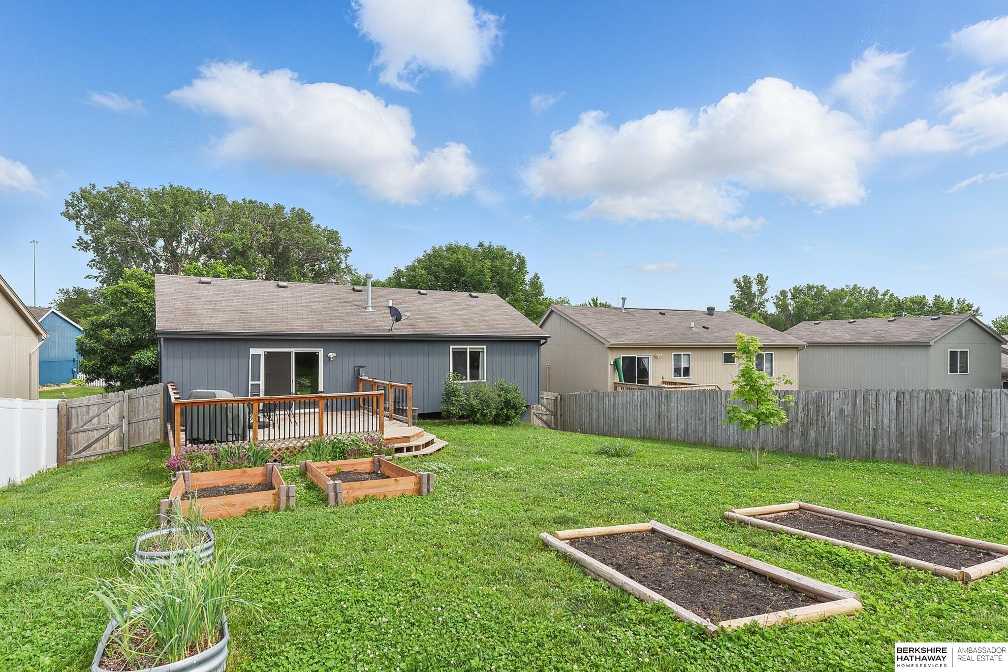 Omaha, Nebraska 68122, United States, 3 Bedrooms Bedrooms, ,2 BathroomsBathrooms,Residential,Active,146254