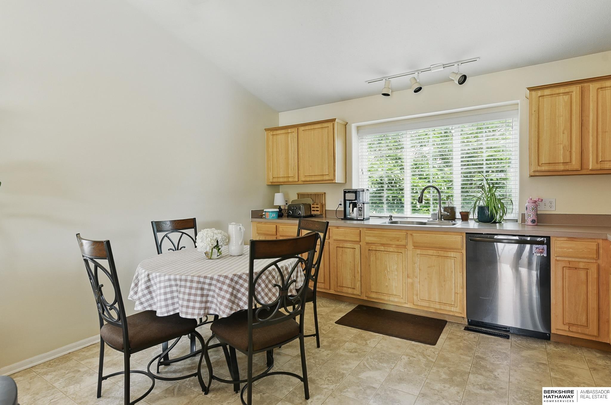 Omaha, Nebraska 68122, United States, 3 Bedrooms Bedrooms, ,2 BathroomsBathrooms,Residential,Active,146254