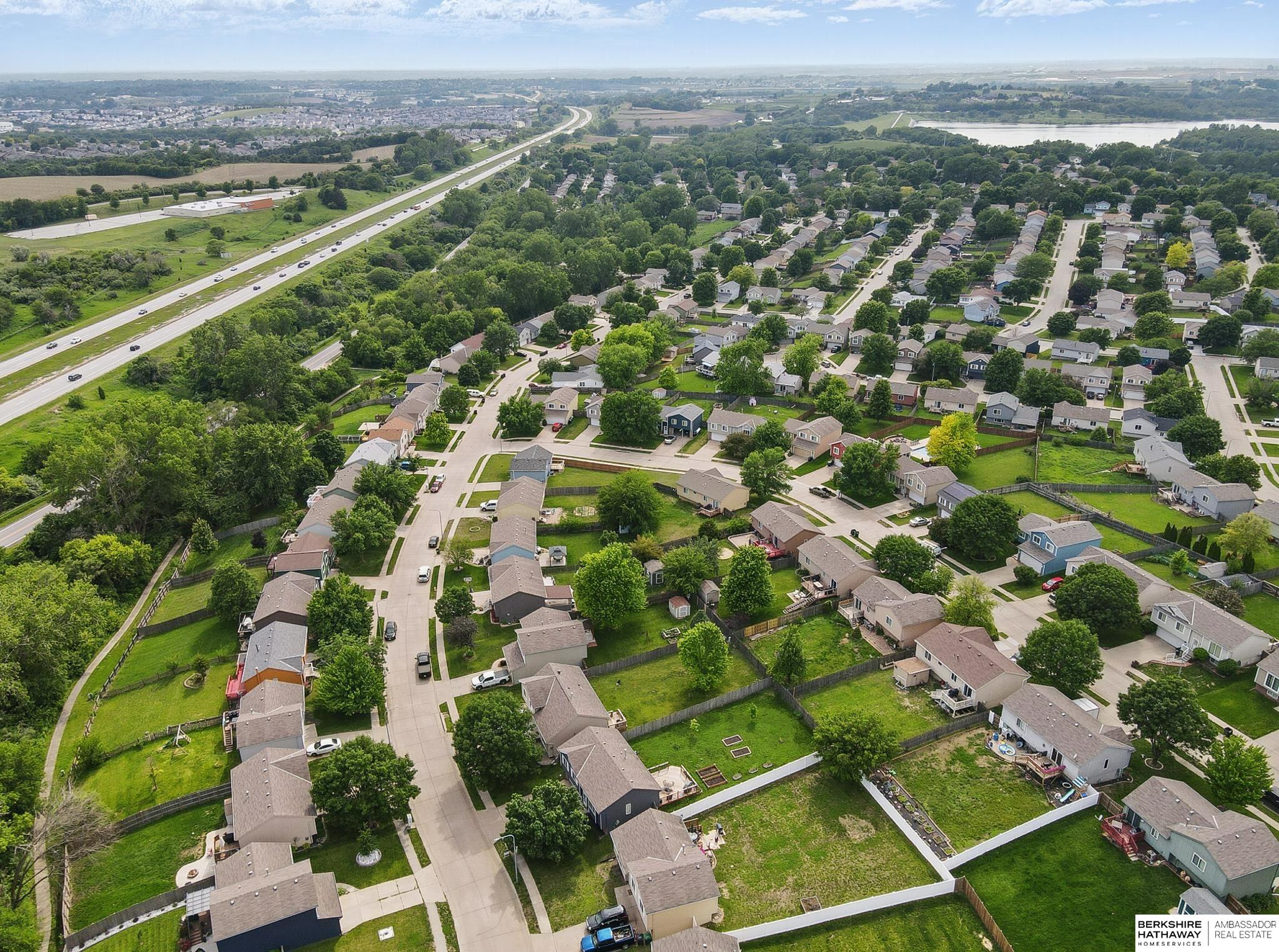 Omaha, Nebraska 68122, United States, 3 Bedrooms Bedrooms, ,2 BathroomsBathrooms,Residential,Active,146254