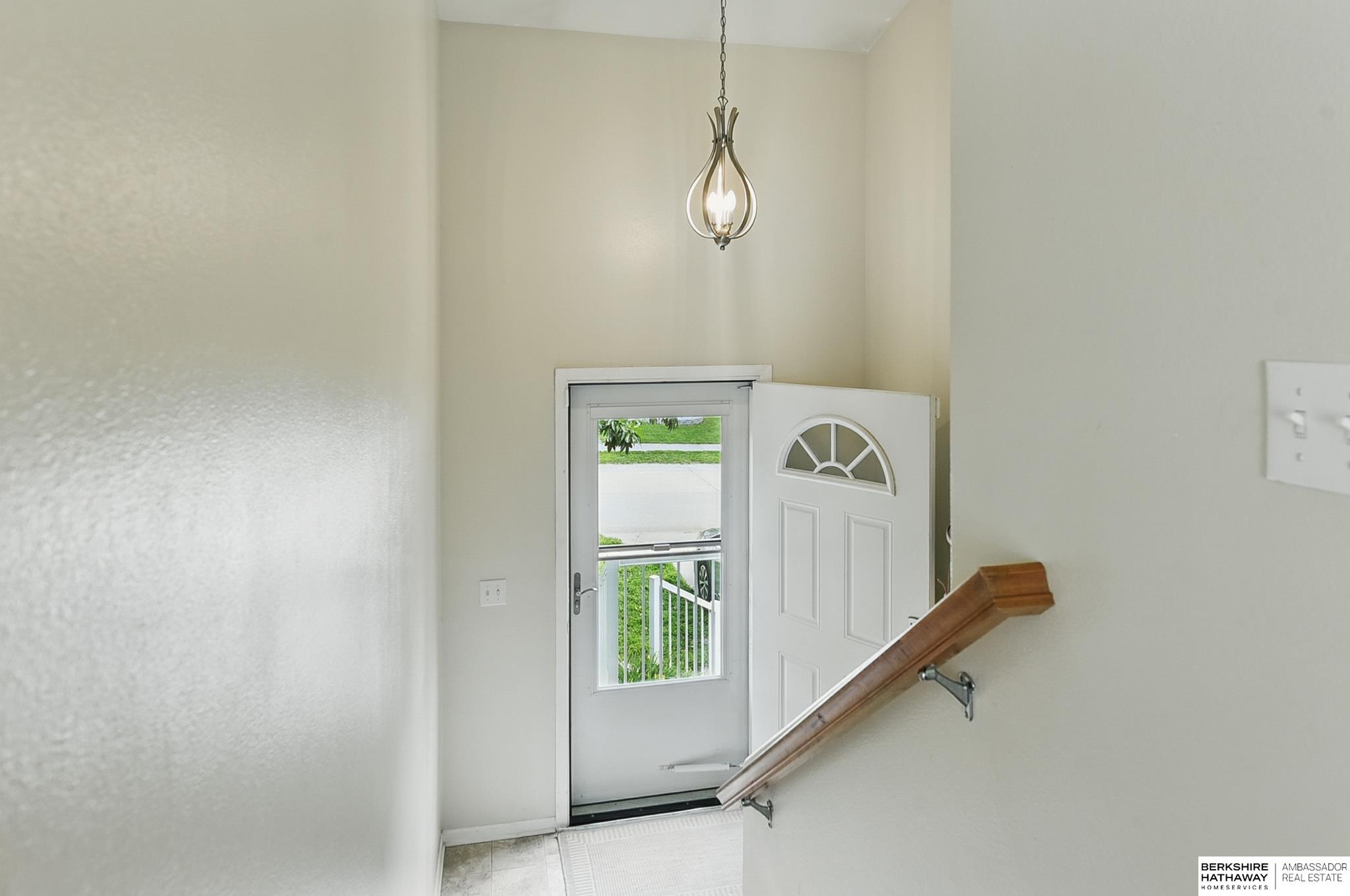 Omaha, Nebraska 68122, United States, 3 Bedrooms Bedrooms, ,2 BathroomsBathrooms,Residential,Active,146254