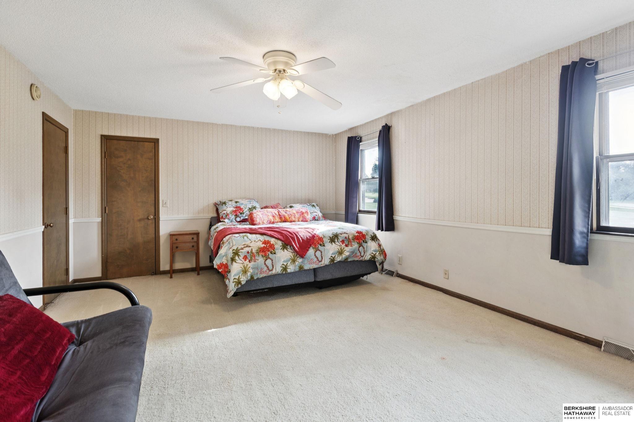 Omaha, Nebraska 68137, United States, 4 Bedrooms Bedrooms, ,3 BathroomsBathrooms,Residential,Active,219744