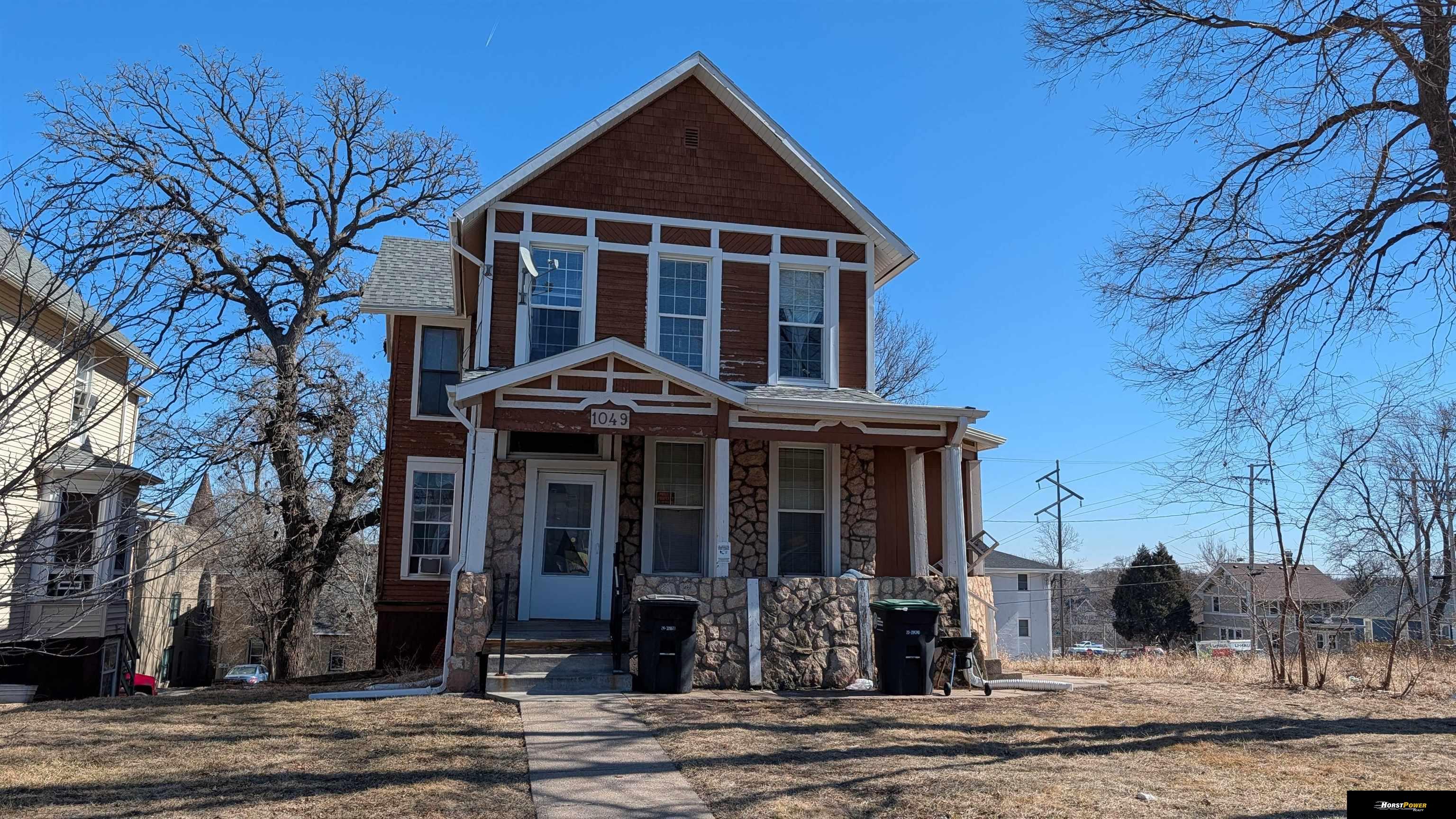 Photo 1 of 17 — 1049 Park Avenue, Omaha, NE 68105