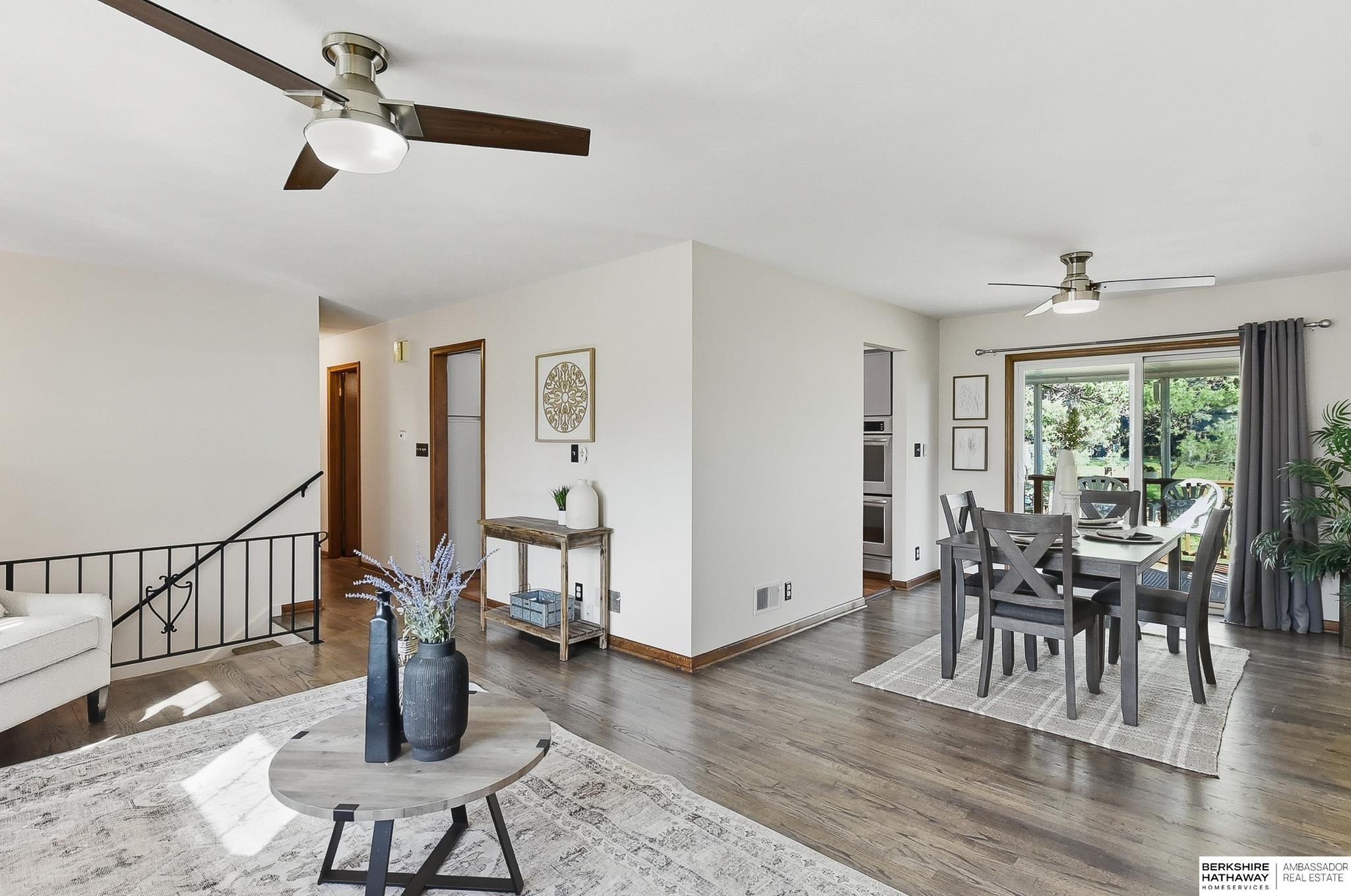 Omaha, Nebraska 68112, United States, 3 Bedrooms Bedrooms, ,2 BathroomsBathrooms,Residential,Active,226191