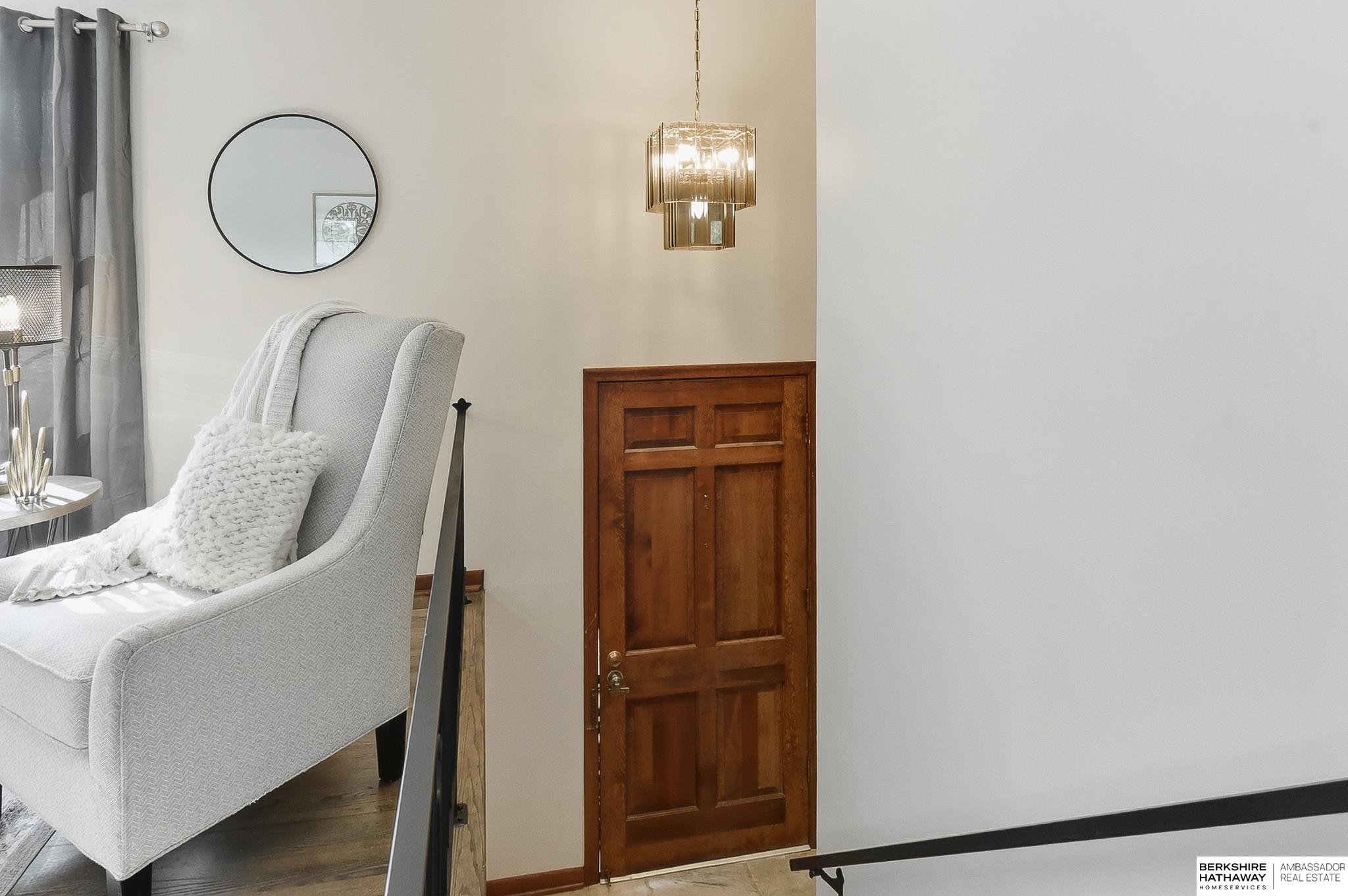 Omaha, Nebraska 68112, United States, 3 Bedrooms Bedrooms, ,2 BathroomsBathrooms,Residential,Active,226191