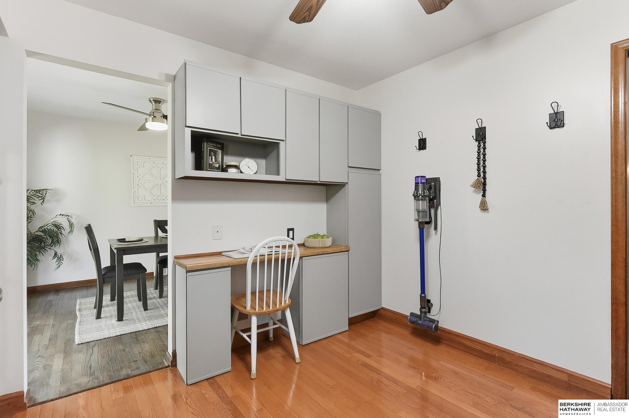 Omaha, Nebraska 68112, United States, 3 Bedrooms Bedrooms, ,2 BathroomsBathrooms,Residential,Active,226191