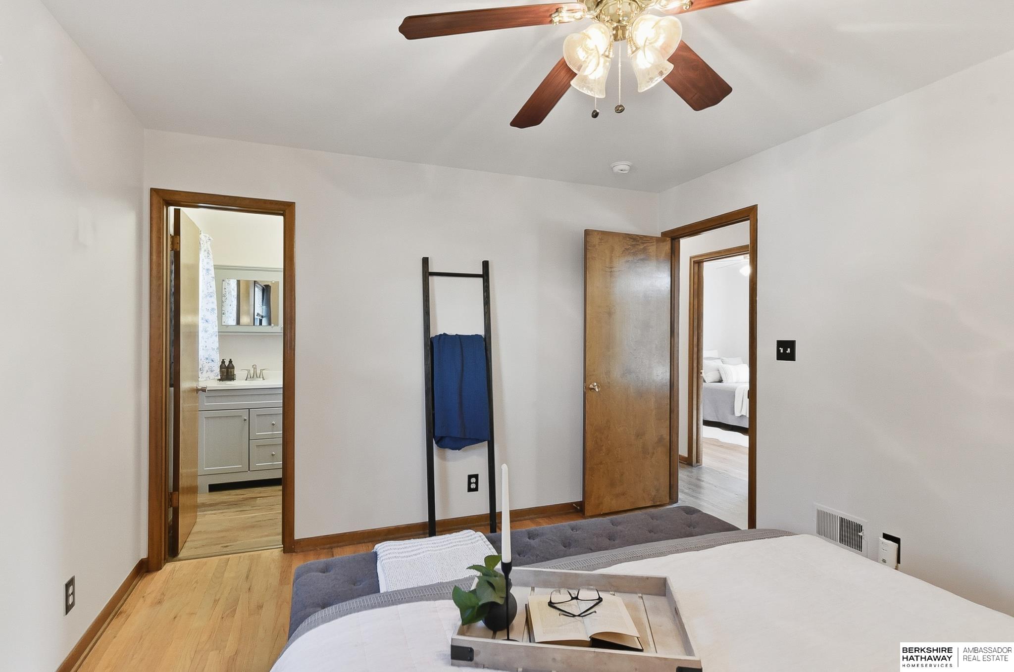 Omaha, Nebraska 68112, United States, 3 Bedrooms Bedrooms, ,2 BathroomsBathrooms,Residential,Active,226191