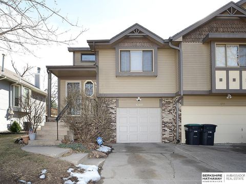 Photo of 6509 S 108th Avenue, Omaha, NE 68137 (MLS # 22601805)