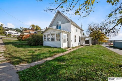 Photo of 128 N 9th Street, Missouri Valley, IA 51555 (MLS # 22530429)