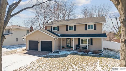 Photo of 1222 S 138th Street, Omaha, NE 68144 (MLS # 22606459)